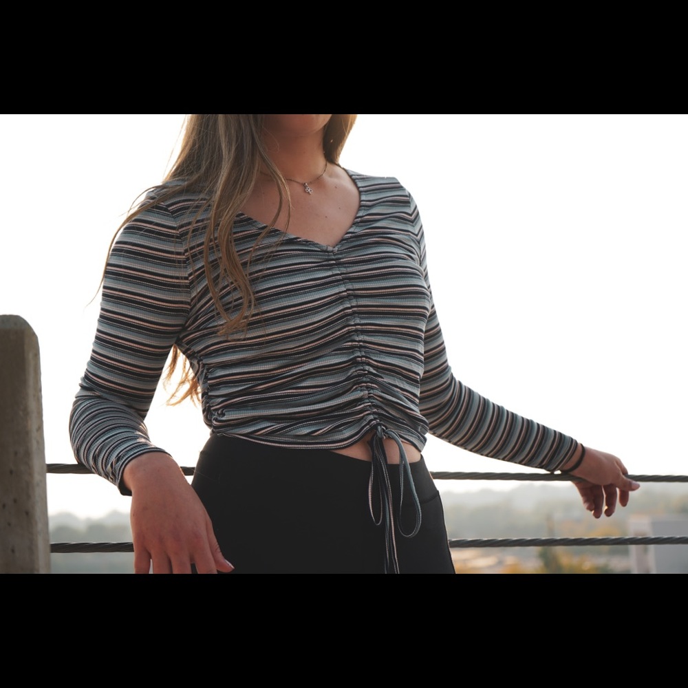 Cinched front long sleeve
